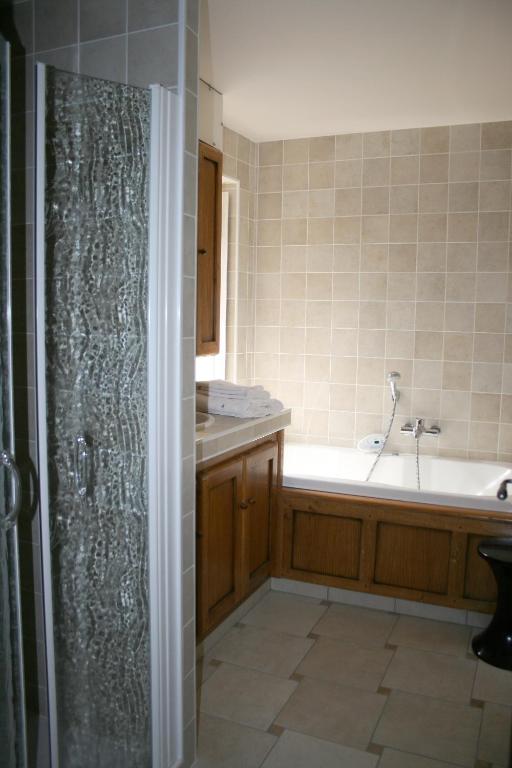 Chambres D'Hotes Du Hameau Les Brunes Bozouls Δωμάτιο φωτογραφία
